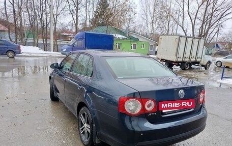 Volkswagen Jetta VI, 2006 год, 599 999 рублей, 3 фотография