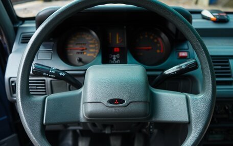 Mitsubishi Pajero III рестайлинг, 1991 год, 3 700 000 рублей, 31 фотография