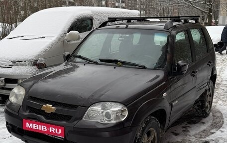 Chevrolet Niva I рестайлинг, 2012 год, 450 000 рублей, 4 фотография