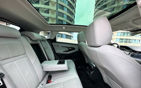 Land Rover Range Rover Evoque II, 2022 год, 3 620 000 рублей, 9 фотография