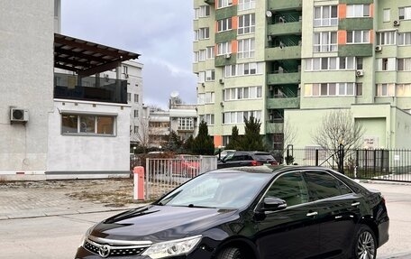 Toyota Camry, 2016 год, 2 290 000 рублей, 7 фотография