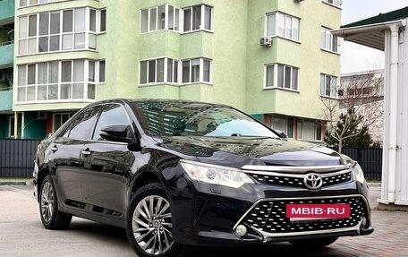 Toyota Camry, 2016 год, 2 290 000 рублей, 8 фотография