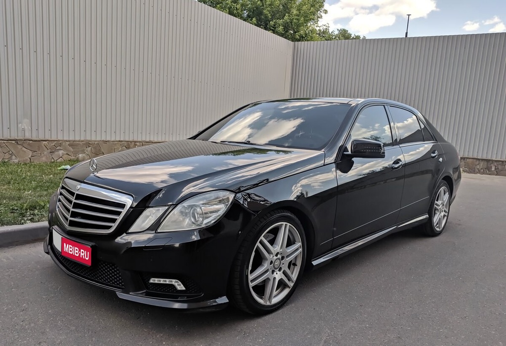 Mercedes-Benz E-Класс W212, 2012 год, 600 000 рублей, 1 фотография