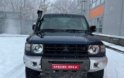 Mitsubishi Pajero III рестайлинг, 1997 год, 670 000 рублей, 1 фотография