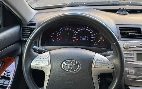 Toyota Camry, 2011 год, 1 200 000 рублей, 14 фотография