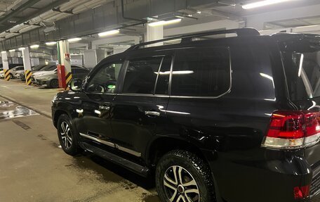 Toyota Land Cruiser 200, 2020 год, 8 800 000 рублей, 17 фотография