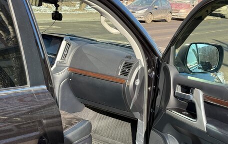 Toyota Land Cruiser 200, 2020 год, 8 800 000 рублей, 22 фотография
