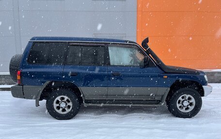 Mitsubishi Pajero III рестайлинг, 1997 год, 670 000 рублей, 2 фотография