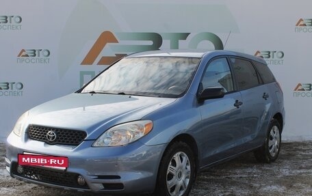 Toyota Matrix, 2002 год, 599 000 рублей, 2 фотография