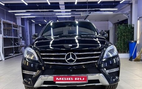 Mercedes-Benz M-Класс, 2013 год, 2 650 000 рублей, 3 фотография