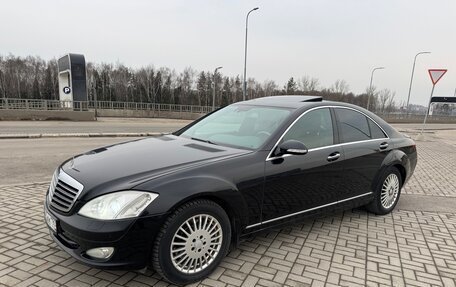 Mercedes-Benz S-Класс, 2007 год, 1 140 000 рублей, 1 фотография