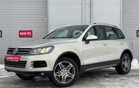 Volkswagen Touareg III, 2011 год, 1 990 000 рублей, 1 фотография