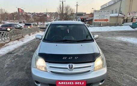 Toyota Ist II, 2002 год, 576 000 рублей, 1 фотография