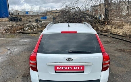 KIA cee'd I рестайлинг, 2010 год, 479 000 рублей, 8 фотография