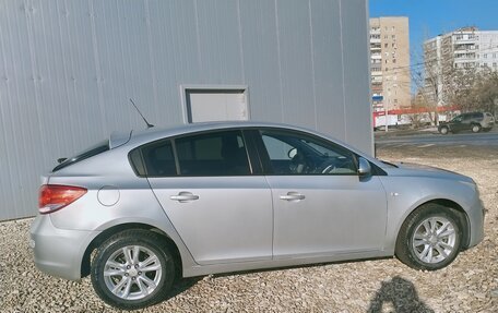 Chevrolet Cruze II, 2013 год, 970 000 рублей, 3 фотография