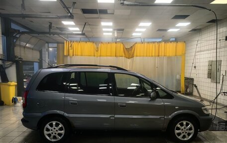 Opel Zafira A рестайлинг, 2004 год, 350 000 рублей, 3 фотография