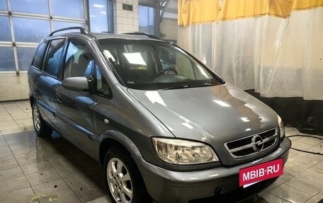 Opel Zafira A рестайлинг, 2004 год, 350 000 рублей, 21 фотография