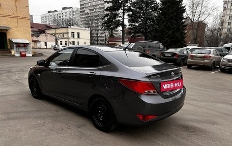 Hyundai Solaris II рестайлинг, 2014 год, 990 000 рублей, 4 фотография