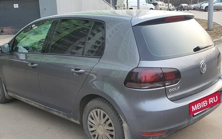 Volkswagen Golf VI, 2011 год, 850 000 рублей, 4 фотография