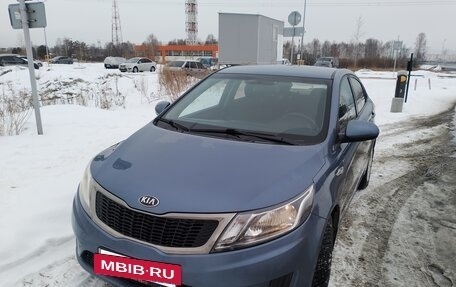 KIA Rio III рестайлинг, 2013 год, 960 000 рублей, 2 фотография