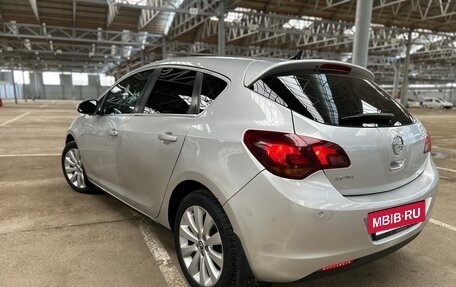 Opel Astra J, 2012 год, 899 999 рублей, 5 фотография