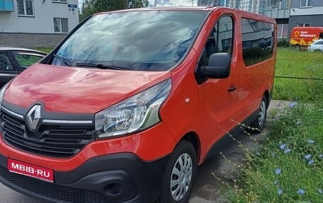 Renault Trafic, 2016 год, 2 350 000 рублей, 1 фотография