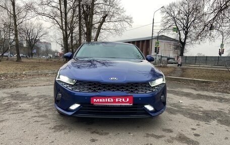 KIA K5, 2020 год, 2 500 000 рублей, 2 фотография