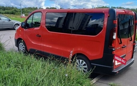 Renault Trafic, 2016 год, 2 350 000 рублей, 7 фотография