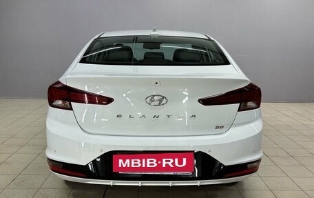 Hyundai Elantra VI рестайлинг, 2019 год, 1 810 000 рублей, 6 фотография