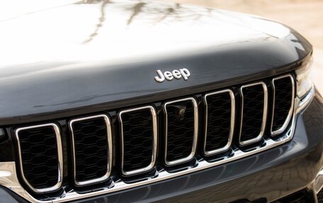 Jeep Grand Cherokee, 2023 год, 7 950 000 рублей, 32 фотография