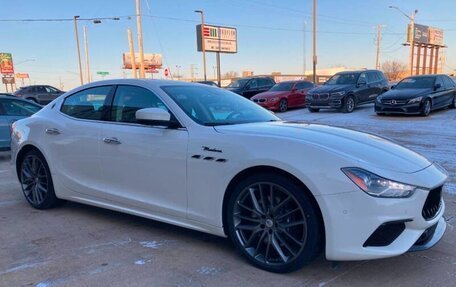 Maserati Ghibli, 2022 год, 4 970 000 рублей, 3 фотография