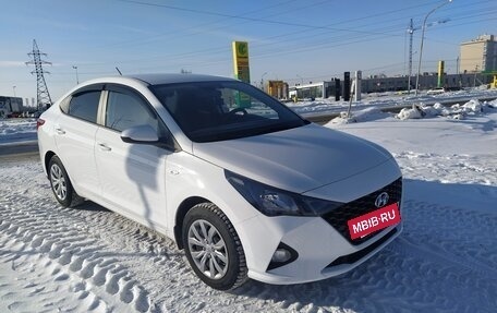 Hyundai Solaris II рестайлинг, 2021 год, 1 870 000 рублей, 6 фотография