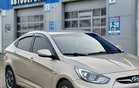 Hyundai Solaris II рестайлинг, 2011 год, 710 000 рублей, 3 фотография