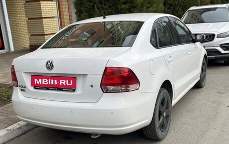 Volkswagen Polo VI (EU Market), 2013 год, 950 000 рублей, 2 фотография