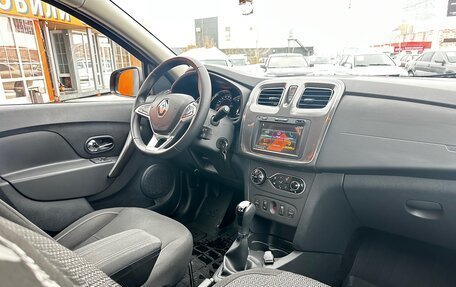 Renault Logan II, 2018 год, 1 350 000 рублей, 14 фотография