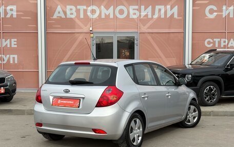 KIA cee'd I рестайлинг, 2009 год, 579 000 рублей, 5 фотография