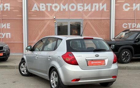 KIA cee'd I рестайлинг, 2009 год, 579 000 рублей, 7 фотография