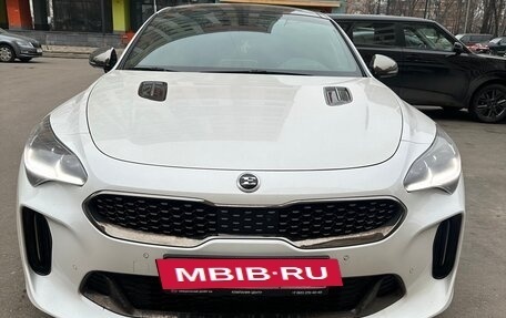 KIA Stinger I, 2018 год, 3 100 000 рублей, 2 фотография