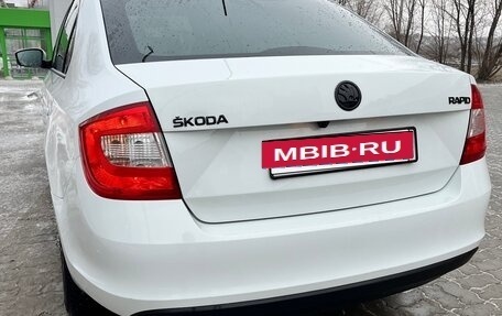 Skoda Rapid I, 2014 год, 980 000 рублей, 4 фотография