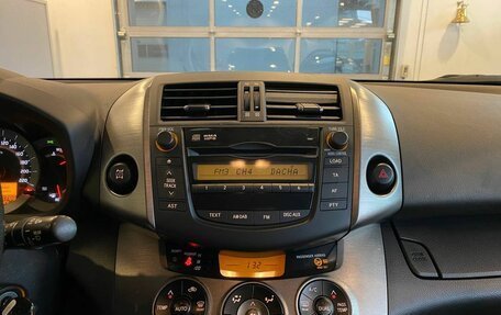 Toyota RAV4, 2011 год, 1 825 000 рублей, 13 фотография