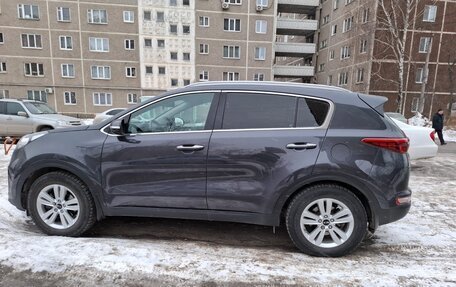 KIA Sportage IV рестайлинг, 2018 год, 2 000 000 рублей, 2 фотография