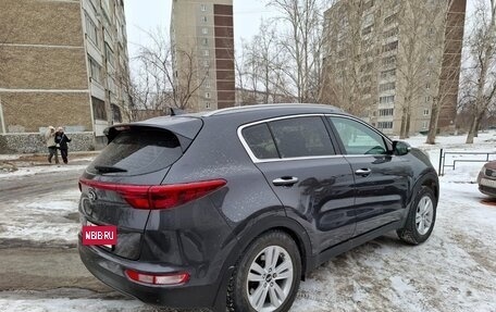KIA Sportage IV рестайлинг, 2018 год, 2 000 000 рублей, 15 фотография