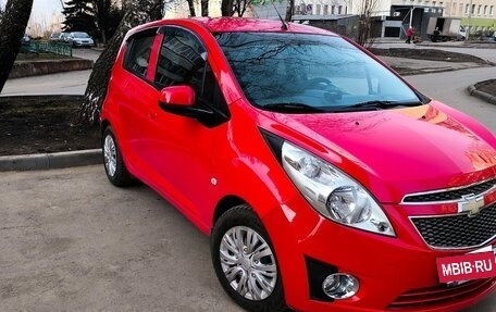 Chevrolet Spark III, 2013 год, 700 000 рублей, 2 фотография