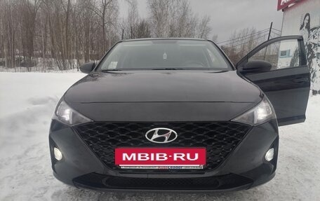 Hyundai Solaris II рестайлинг, 2020 год, 1 680 000 рублей, 5 фотография