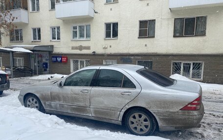 Mercedes-Benz S-Класс, 2002 год, 530 000 рублей, 4 фотография