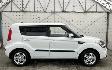 KIA Soul I рестайлинг, 2014 год, 1 000 000 рублей, 9 фотография