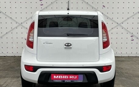 KIA Soul I рестайлинг, 2014 год, 1 000 000 рублей, 6 фотография