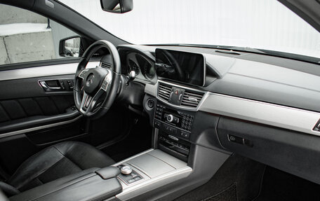 Mercedes-Benz E-Класс, 2011 год, 2 180 000 рублей, 12 фотография