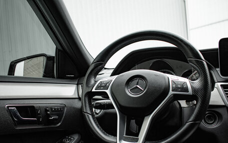 Mercedes-Benz E-Класс, 2011 год, 2 180 000 рублей, 15 фотография