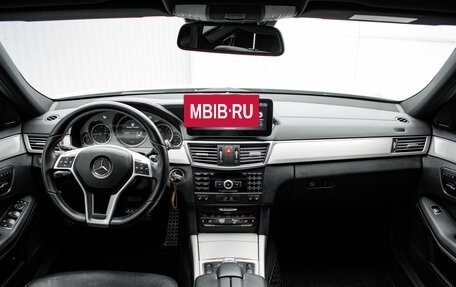 Mercedes-Benz E-Класс, 2011 год, 2 180 000 рублей, 11 фотография
